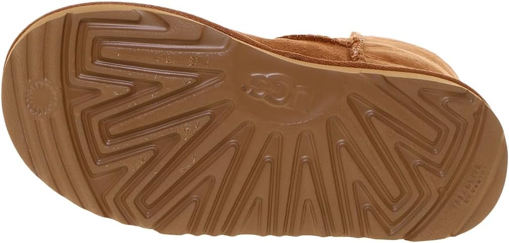 UGG unisex-child Classic Ii
