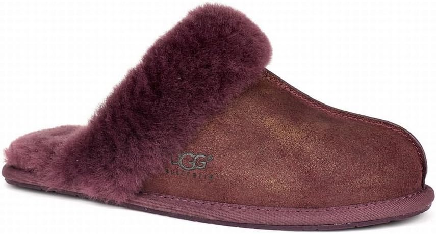 UGG Women's Scuffette II Slipper