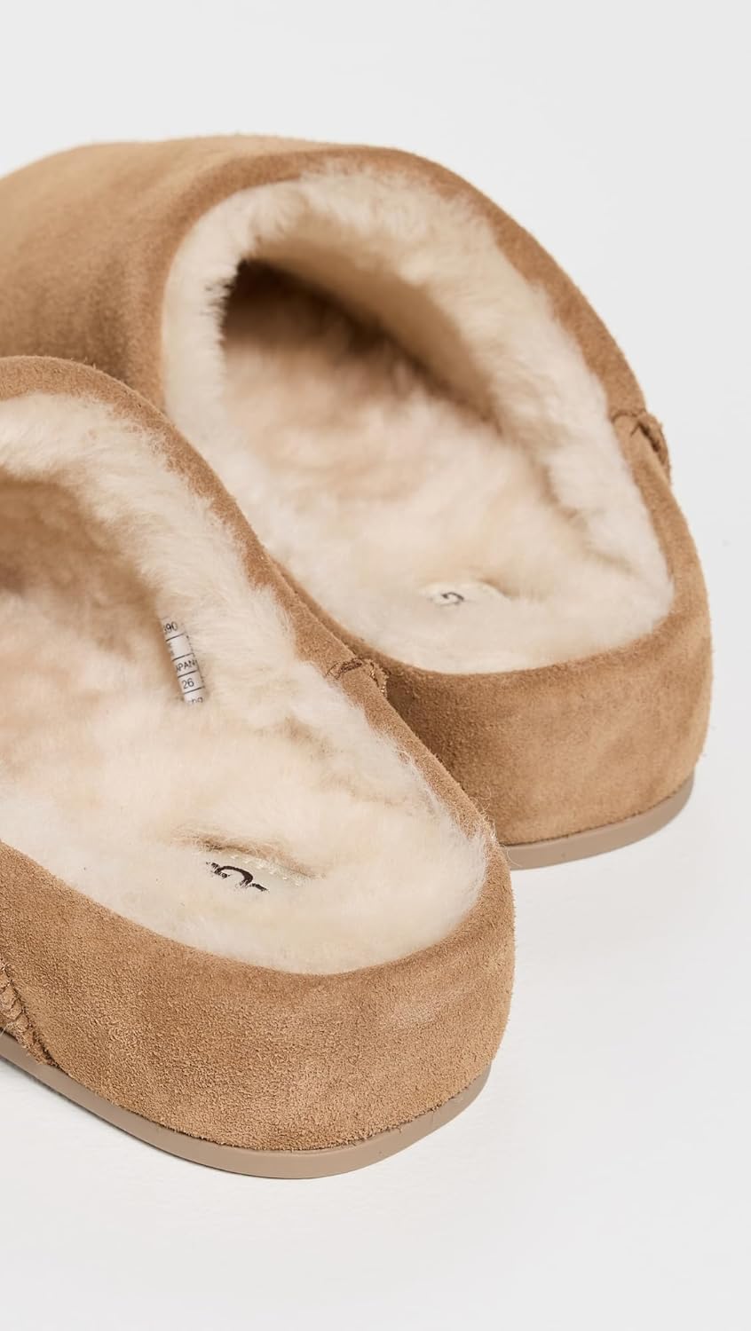 UGG Women's Elea Slip-On Slipper