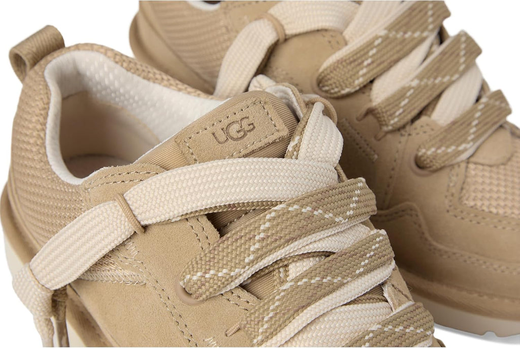 UGG Unisex-Child K Lo Lowmel