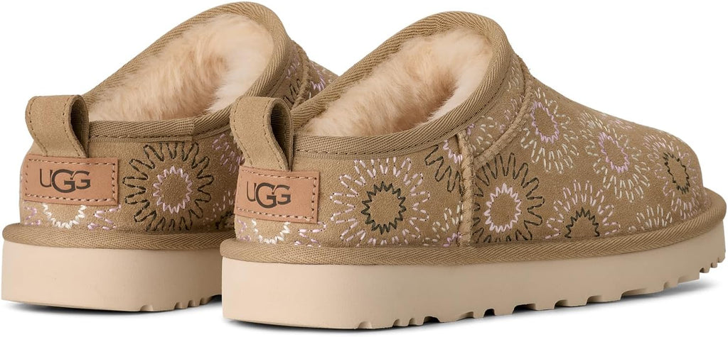 UGG womens Classic Micro Sun Stitch