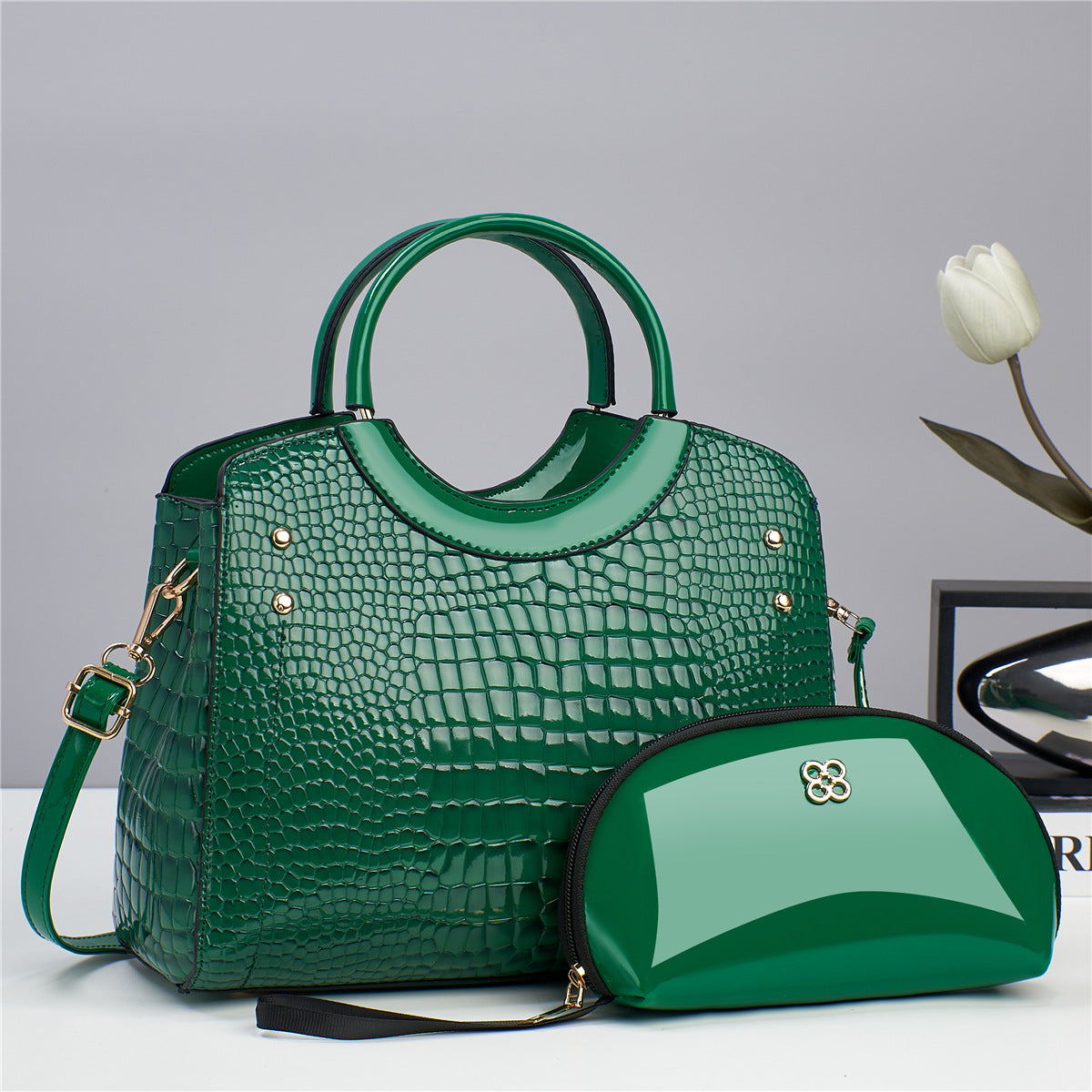 Snake patterned mother and child bag shiny leather  bag