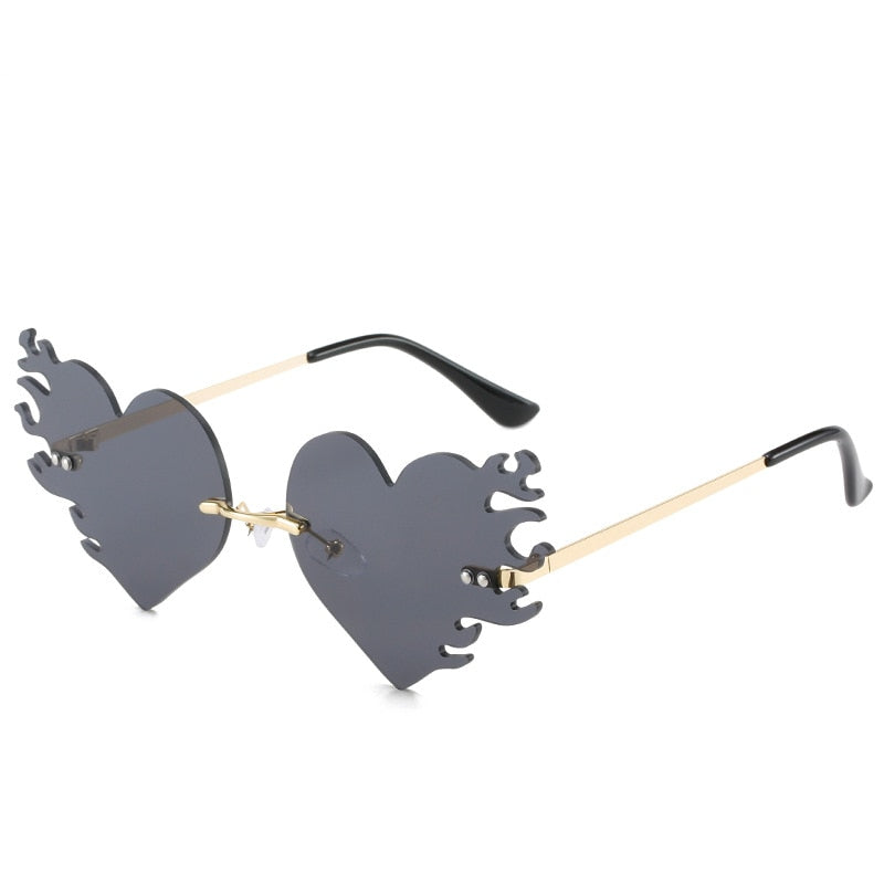 Designer Vintage Love Heart Sun Glasses