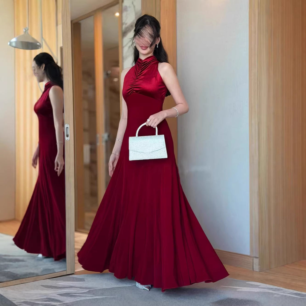 Elegant Red Satin Evening Dress. New High-End Wedding Guest Dress,